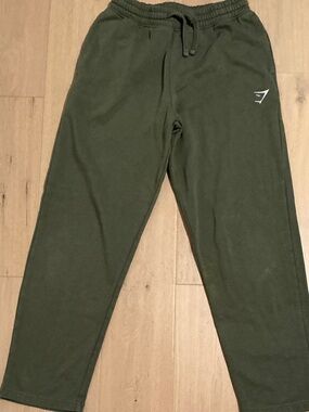 Gymshark Olive Drawstring Relaxed-Fit Joggers